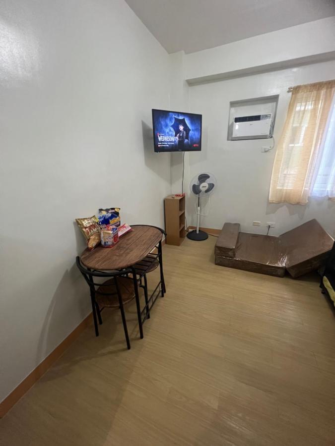 Lovers Inn Qc Quezon City Esterno foto